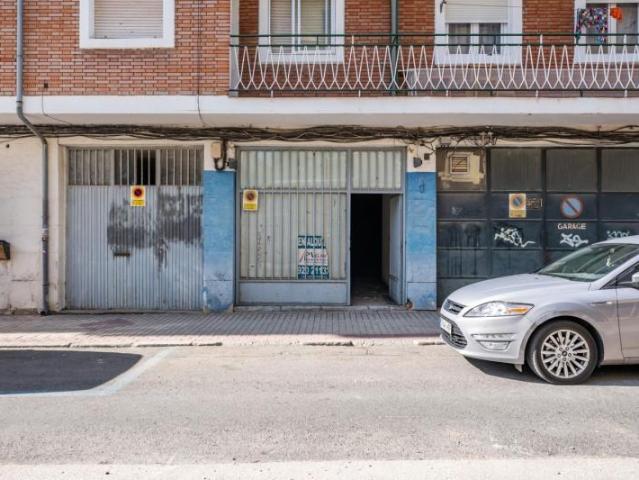 Local comercial en venta en Ávila, Calle Cuartel de la Montaña, 05001