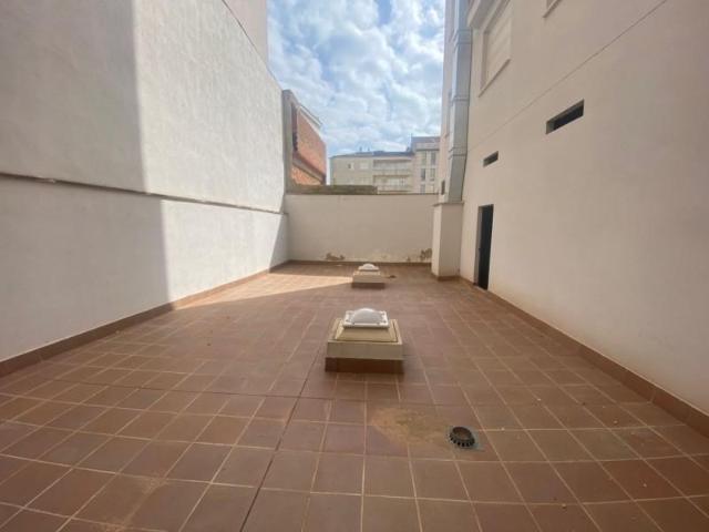 Local comercial en venta en Badajoz, Sta. Marina