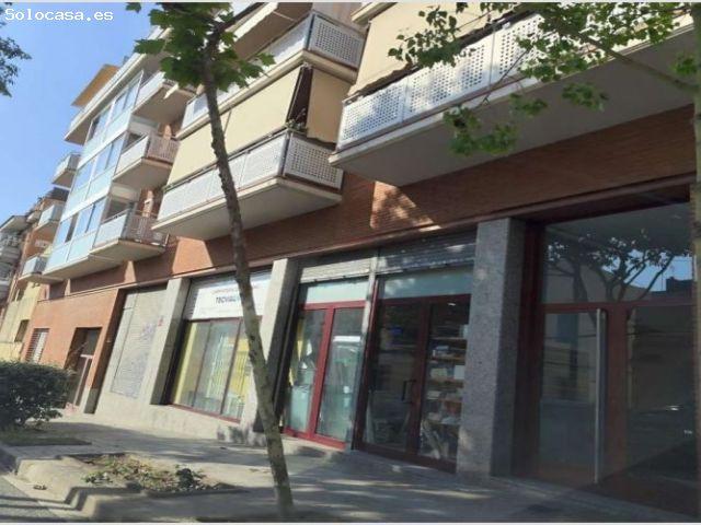 Local comercial en Venta en Badalona, Barcelona