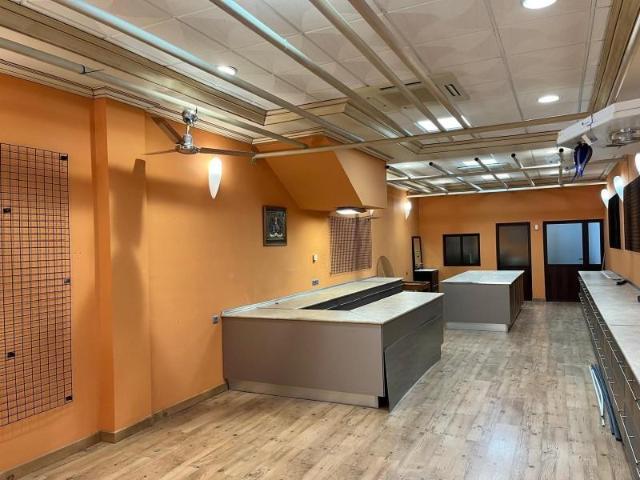 Local comercial en venta en Baena, Centro Ensanche