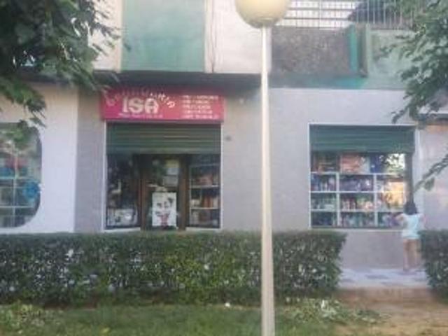 Local comercial en venta en Bailén, Pisos verdes