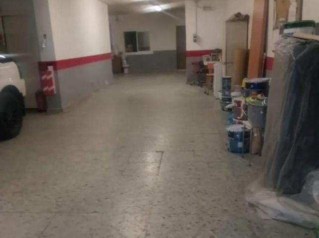 Local comercial en venta en Barcelona, de 150 m² 1 habitación por 195.000