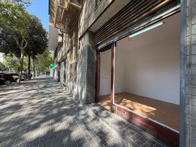 Local comercial en venta en Barcelona, de 12 m² 1 habitación por 45.000