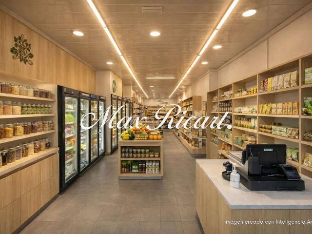 Local comercial en venta en Barcelona, de 172 m² por 645.000