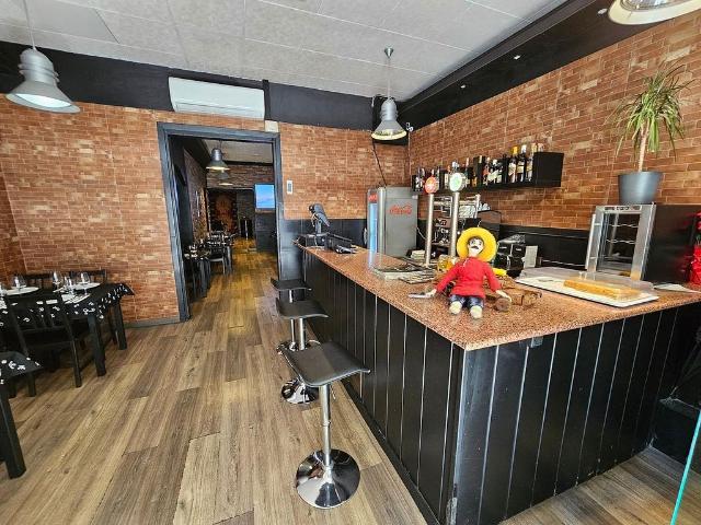 Local comercial en venta en Barcelona, de 118 m² 2 habitaciones por 335.000