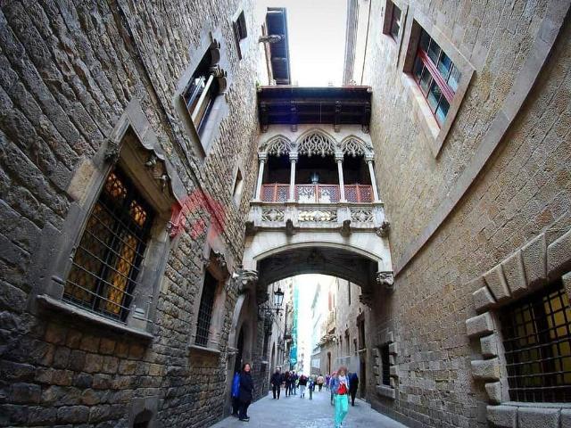 Local comercial en venta en Barcelona, de 260 m² por 385.000