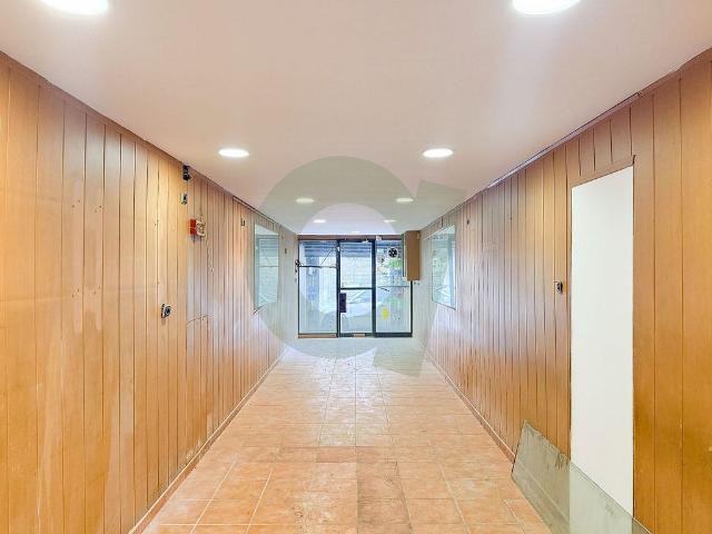 Local comercial en venta en Barcelona, de 34 m² por 69.000