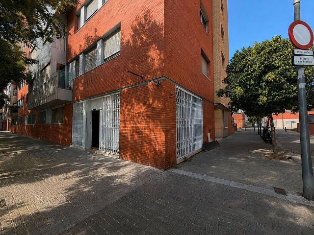 Local comercial en venta en Barcelona, de 58 m² 1 habitación por 165.000