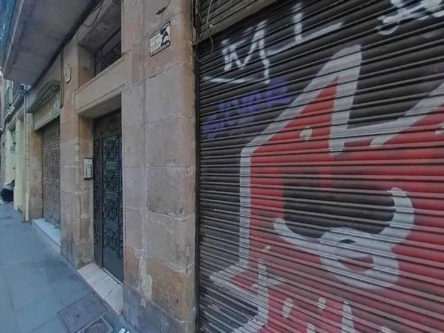 Local comercial en venta en Barcelona, de 72 m² por 197.000