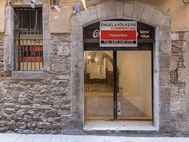 Local comercial en venta en Barcelona, de 94 m² por 288.000