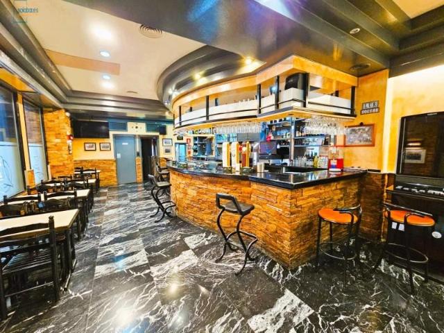 Local comercial en venta en Barañáin, Barañáin