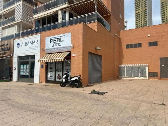Local comercial en venta en Benidorm, Cala de Benidorm