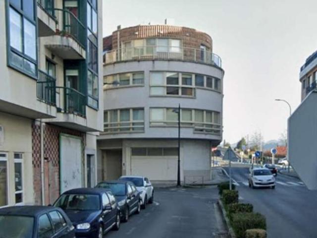 Local comercial en venta en Bergondo