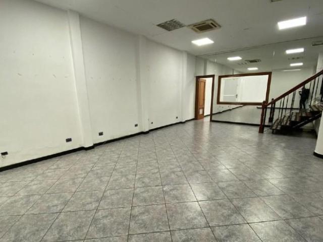 Local comercial en venta en Bilbao, Autonomia