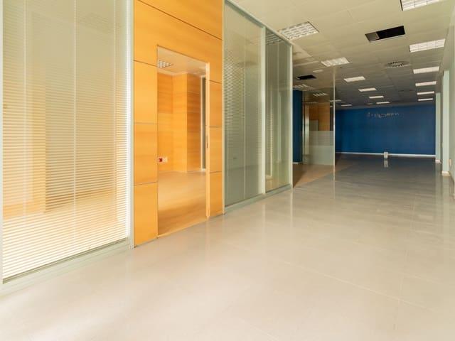 Local Comercial en venta en Burlada, Navarra