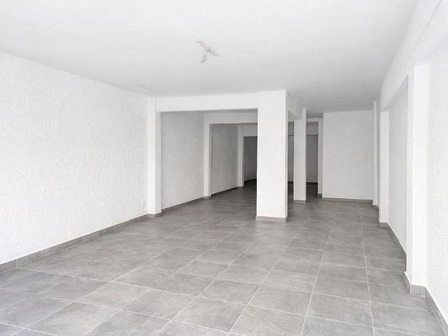 Local comercial en venta en Gavà, de 120 m² por 85.000