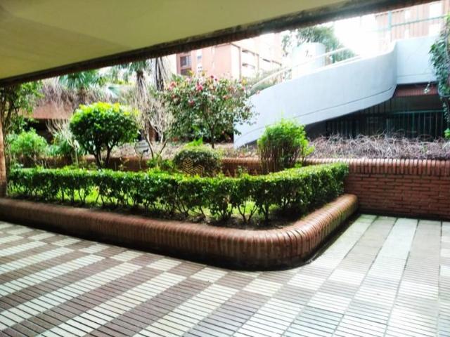 Local comercial en venta en Getxo