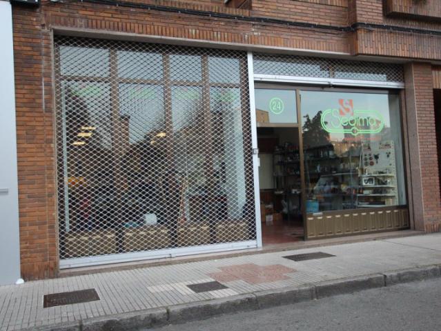 Local comercial en venta en Gijón, Laviada