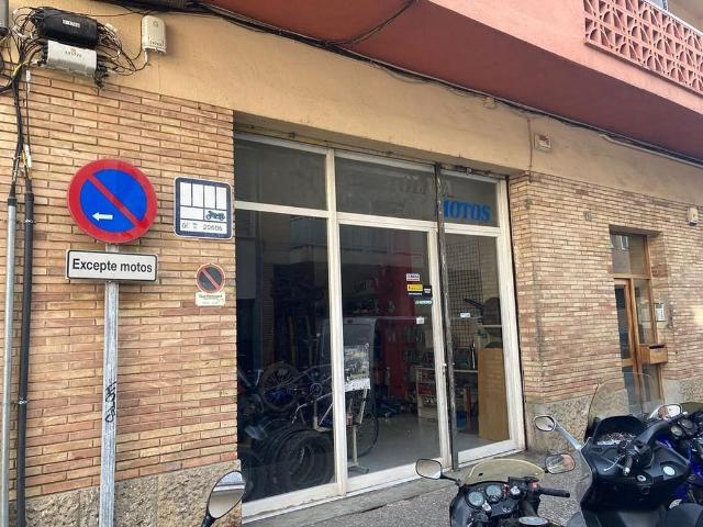 Local comercial en venta en Girona, de 130 m² por 110.000