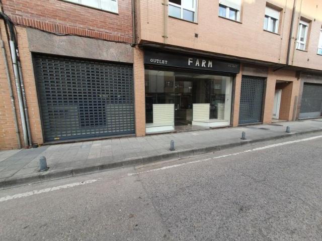 Local comercial en venta en Grado, Grado