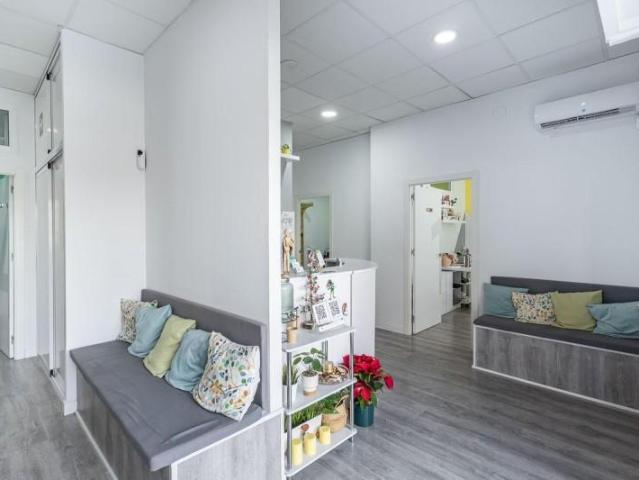 Local comercial en venta en Granada, Zaidín