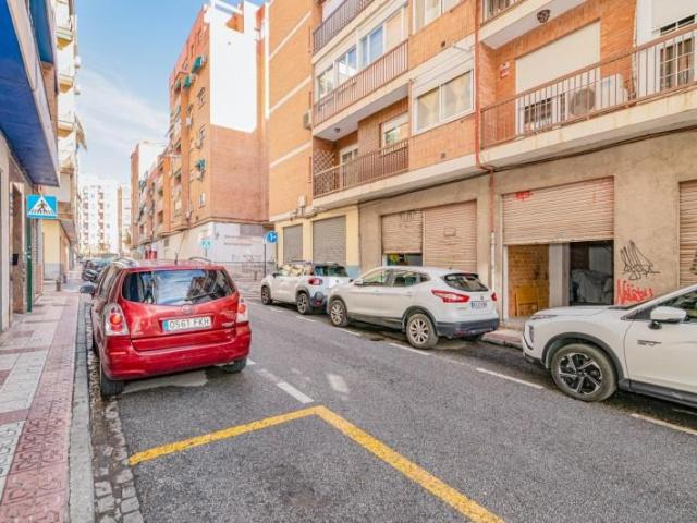 Local comercial en venta en Granada, Arabial