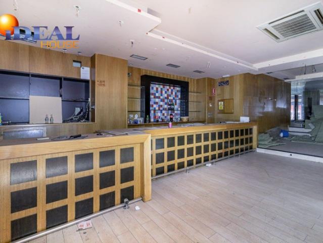 Local comercial en venta en Granada, Gran capitan