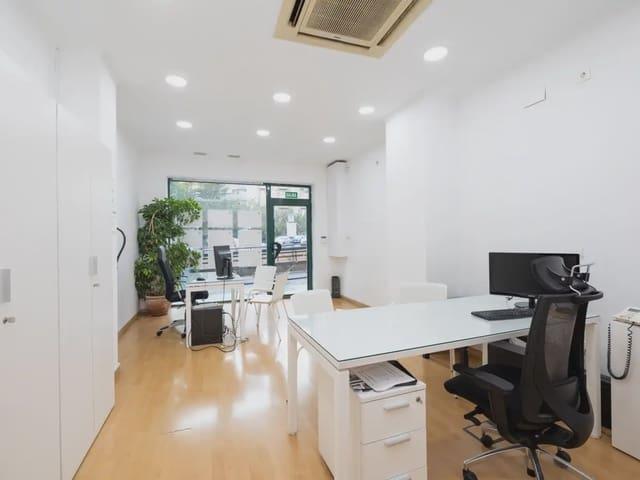 Local Comercial en venta en Granada, Granada
