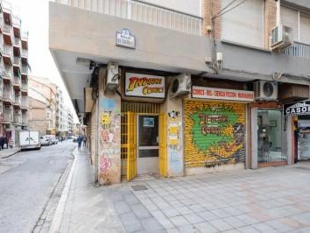 Local comercial en venta en Granada, Recogidas