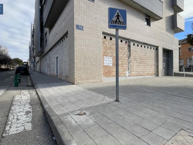 Local comercial en venta en Guadalajara, Los valles