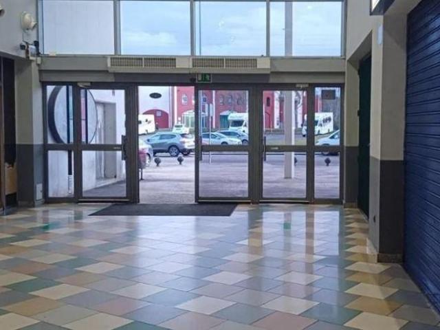 Local comercial en venta en Don Benito, Las Cumbres