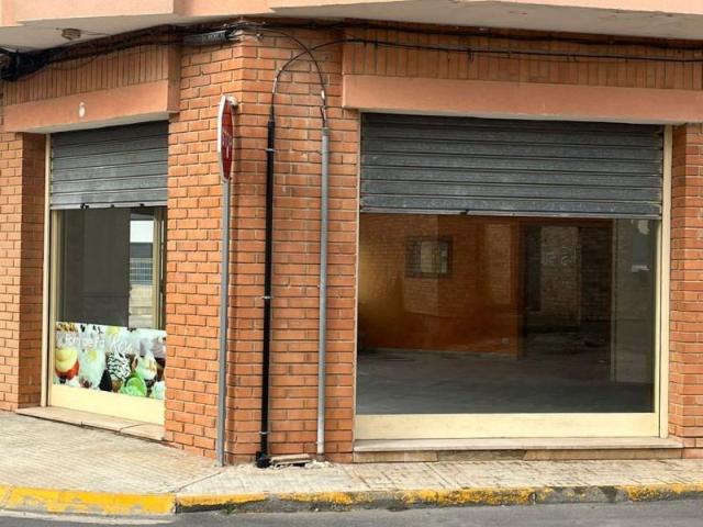 Local comercial en venta en Deltebre, Deltebre