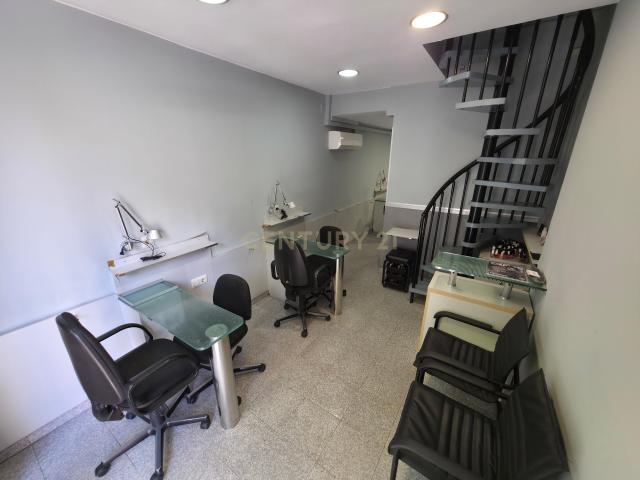 LOCAL COMERCIAL EN VENTA EN EIXAMPLE