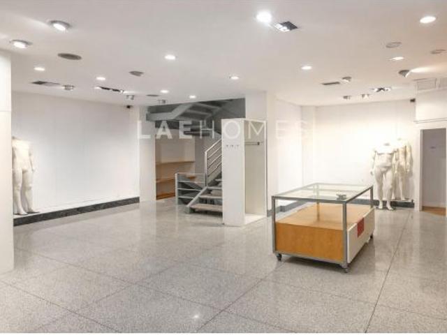Local comercial en venta en el centro de Alcoy