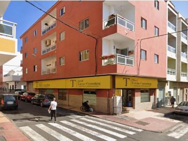 LOCAL COMERCIAL EN VENTA EN EL FRAILE ARONA