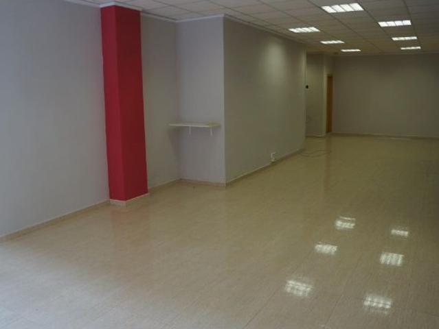 Local comercial en Venta en El Olivar, Valencia