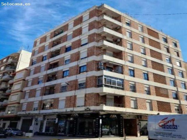 Local comercial en Venta en El Olivar, Valencia