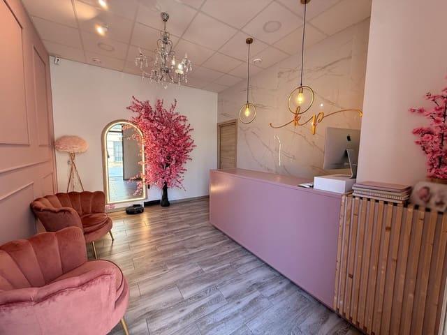 Local Comercial en venta en El Parador de las Hortichuelas, Almería Costa Almería