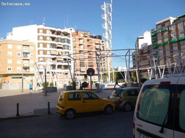 Local comercial en Venta en Elche de la Sierra, Alicante