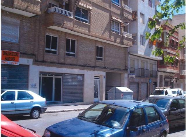 Local comercial en Venta en Elche de la Sierra, Alicante