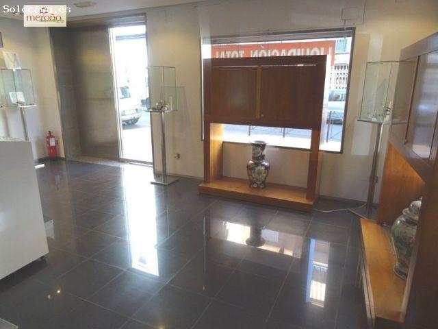 Local comercial en Venta en Elche de la Sierra, Alicante