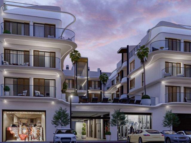 Local comercial en venta en Estepona, Centro Casco Urbano