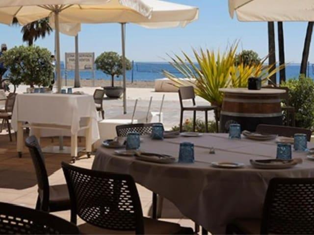 Local Comercial en venta en Estepona, Málaga Costa del Sol