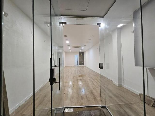 Local comercial en venta en Esparreguera, Nucli Urbà
