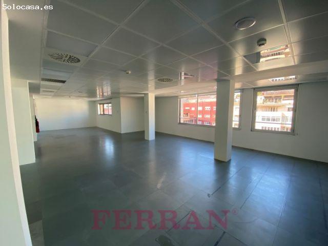 Local comercial en venta en Esplugues de Llobregat