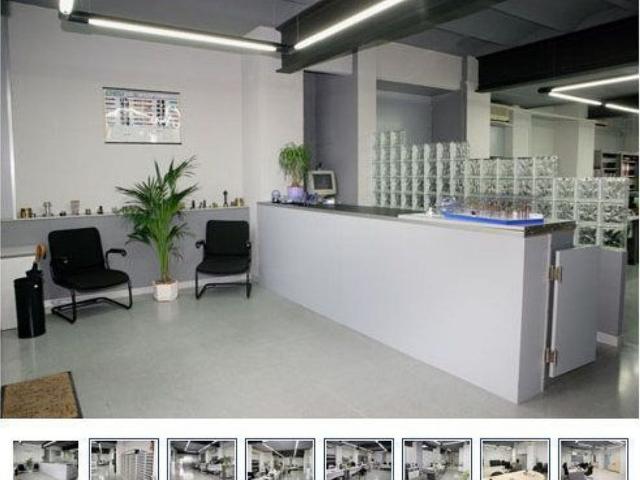 Local comercial en venta en Hospitalet de Llobregat, L´, de 514 m² por 249.000