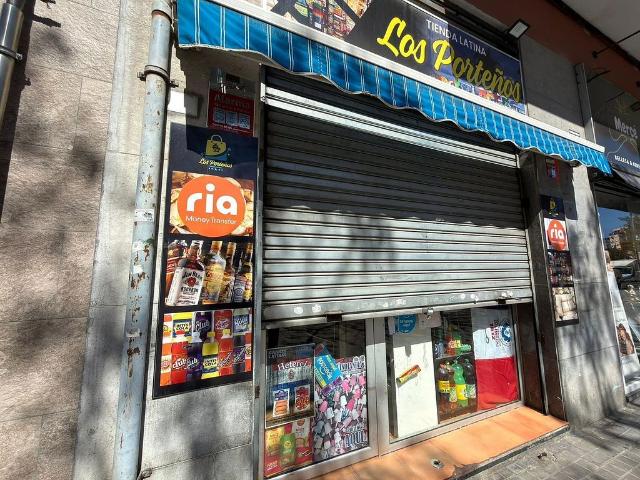 Local comercial en venta en Hospitalet de Llobregat, L´, de 54 m² 1 habitación por 115.000