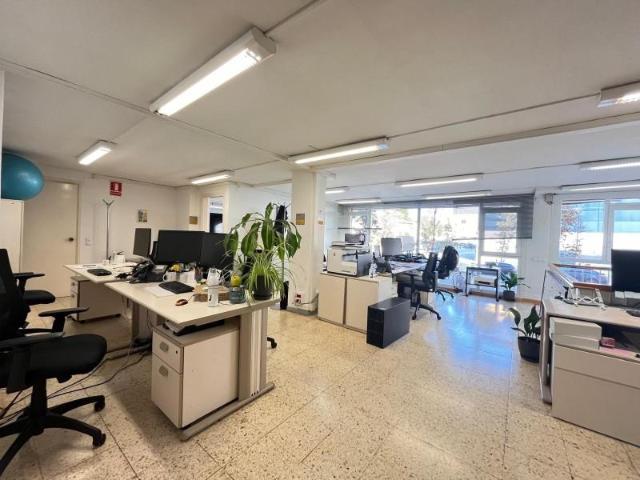 Local comercial en venta en Igualada, Poble Sec