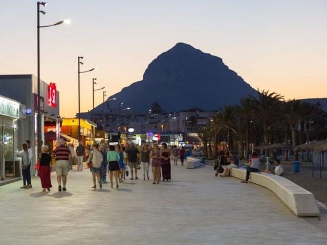 Local Comercial en venta en Javea / Xàbia, Alicante Costa Blanca