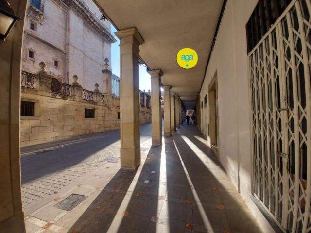 Local comercial en venta en Jaén, Catedral